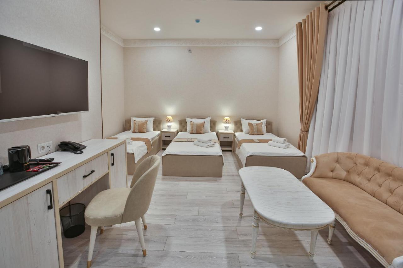 فندق Asian Plaza بخارى المظهر الخارجي الصورة